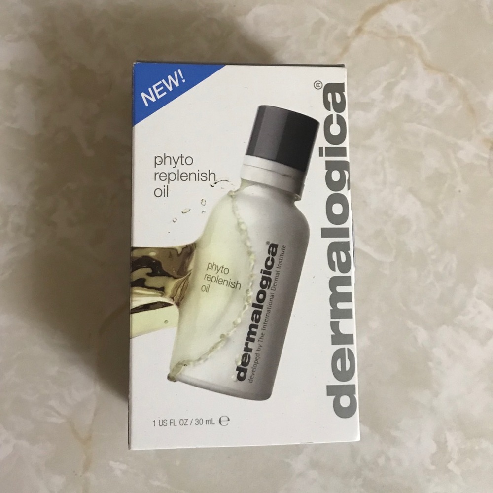 Dermalogica phyto replenish oil.